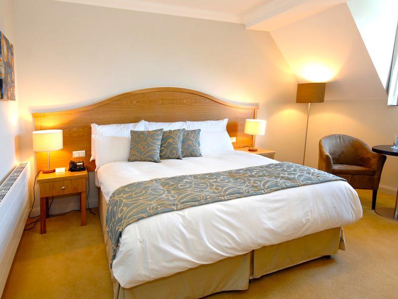 The Parkview Hotel Newtown Mount Kennedy Exteriör bild